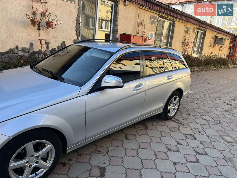 Универсал Mercedes-Benz C-Class 2008 в Житомире фото 18 Универсал Mercedes-Benz C-Class 2008 в Житомире