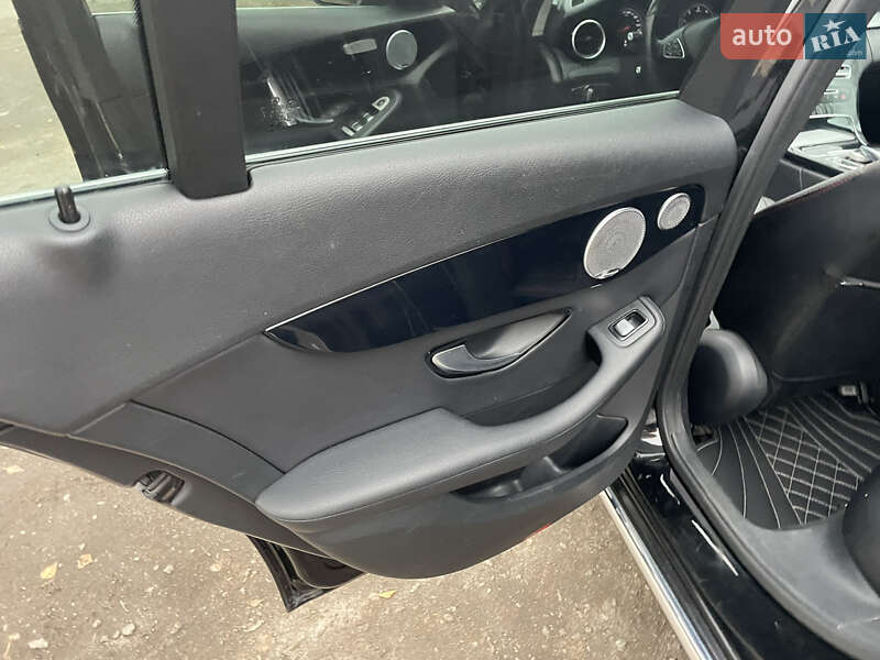 Седан Mercedes-Benz C-Class 2016 в Мироновке