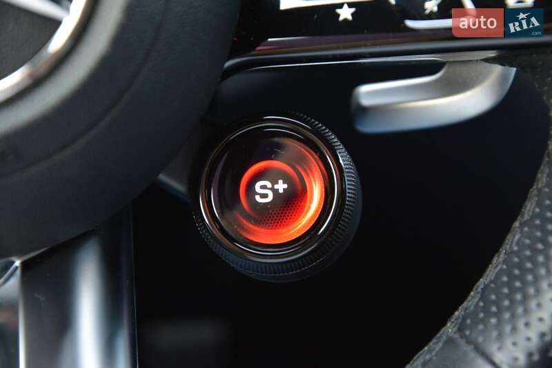 Седан Mercedes-Benz C-Class 2022 в Києві