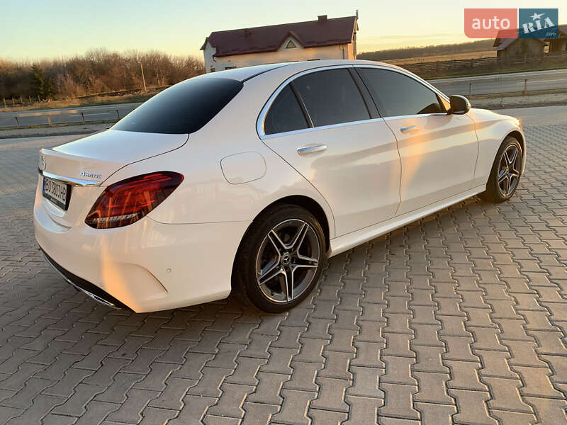 Седан Mercedes-Benz C-Class 2019 в Тернополе