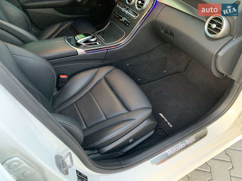 Седан Mercedes-Benz C-Class 2019 в Тернополе