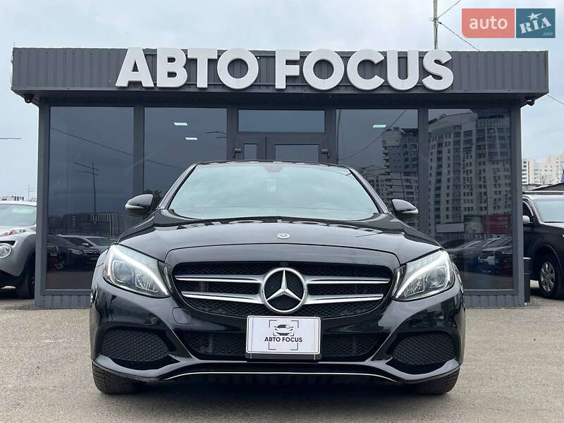 Седан Mercedes-Benz C-Class 2018 в Киеве