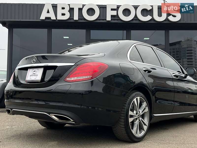 Седан Mercedes-Benz C-Class 2018 в Киеве