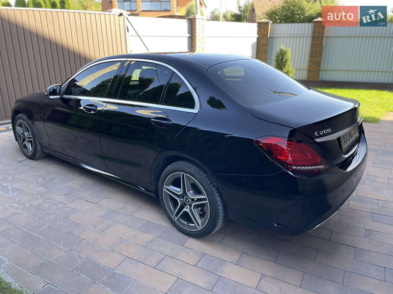 Седан Mercedes-Benz C-Class 2018 в Киеве