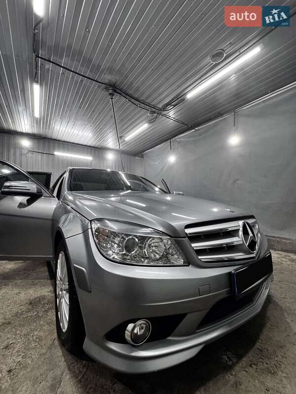 Седан Mercedes-Benz C-Class 2007 в Киеве фото 5 Седан Mercedes-Benz C-Class 2007 в Киеве