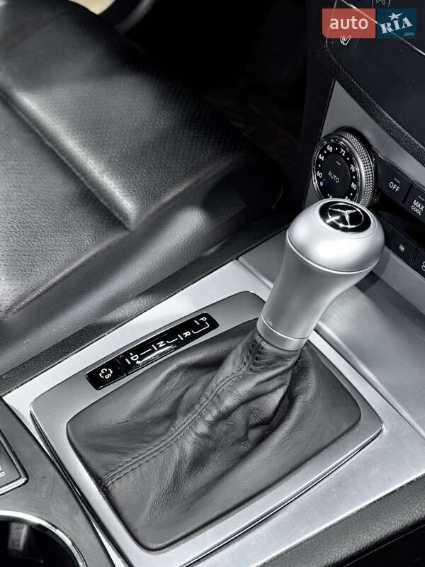 Седан Mercedes-Benz C-Class 2007 в Киеве фото 12 Седан Mercedes-Benz C-Class 2007 в Киеве