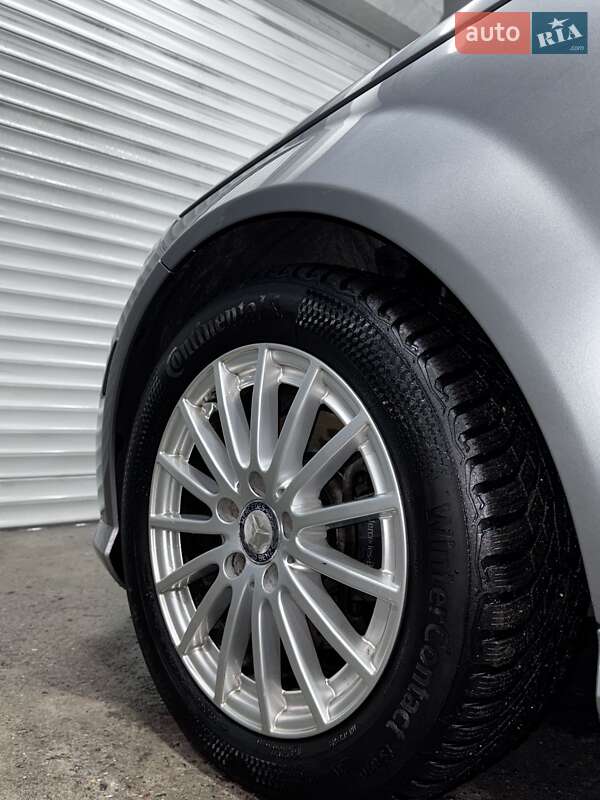 Седан Mercedes-Benz C-Class 2007 в Киеве фото 28 Седан Mercedes-Benz C-Class 2007 в Киеве