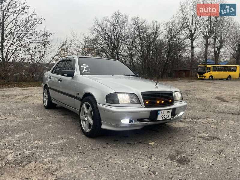 Седан Mercedes-Benz C-Class 1998 в Києві