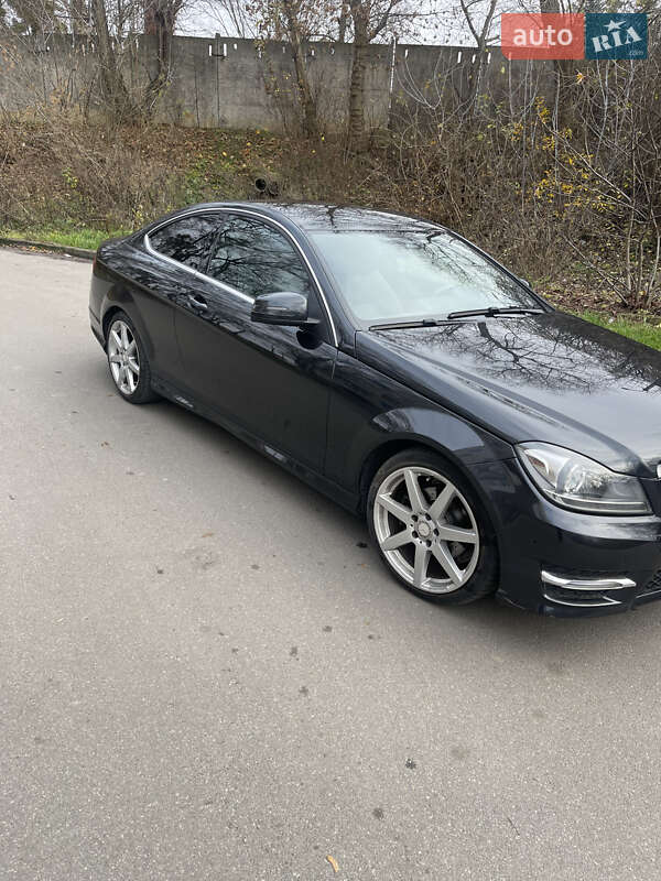 Купе Mercedes-Benz C-Class 2014 в Виннице фото 4 Купе Mercedes-Benz C-Class 2014 в Виннице