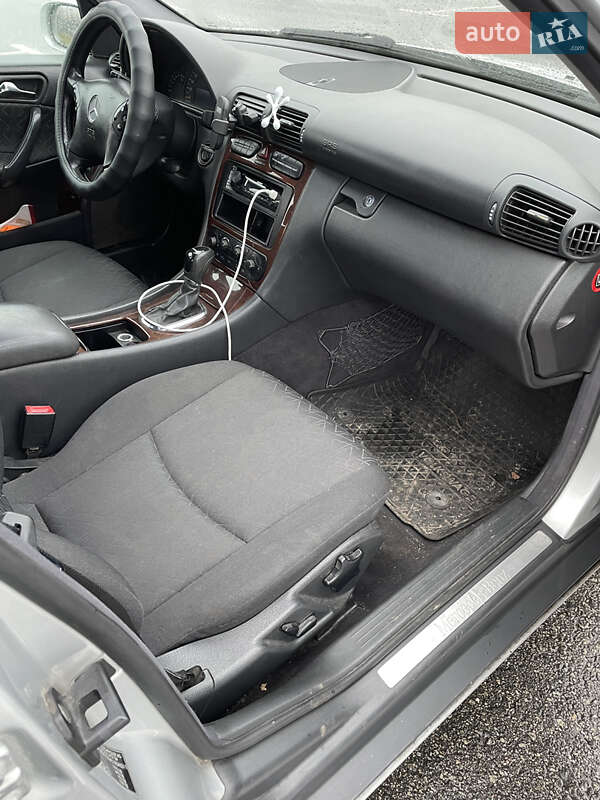 Седан Mercedes-Benz C-Class 2000 в Коцюбинском