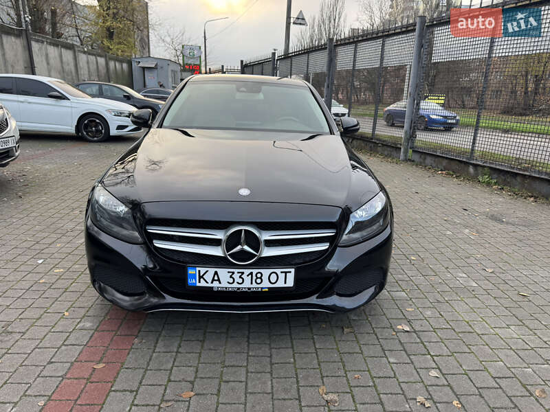 Седан Mercedes-Benz C-Class 2015 в Запорожье