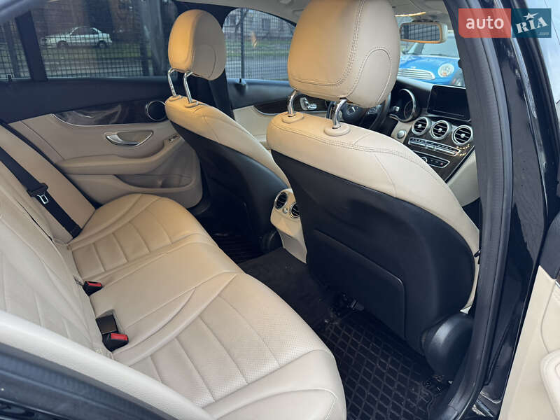 Седан Mercedes-Benz C-Class 2015 в Запорожье
