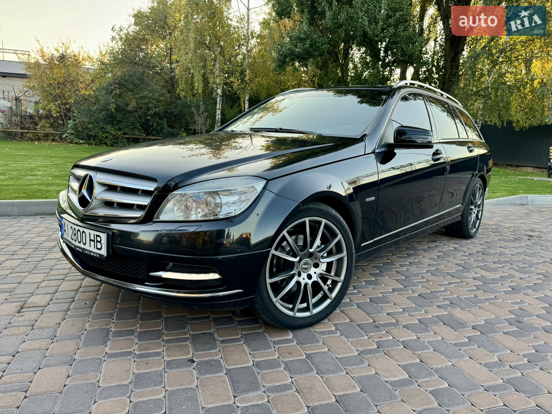2010 Mercedes-Benz C-klasse - мініатюра 2