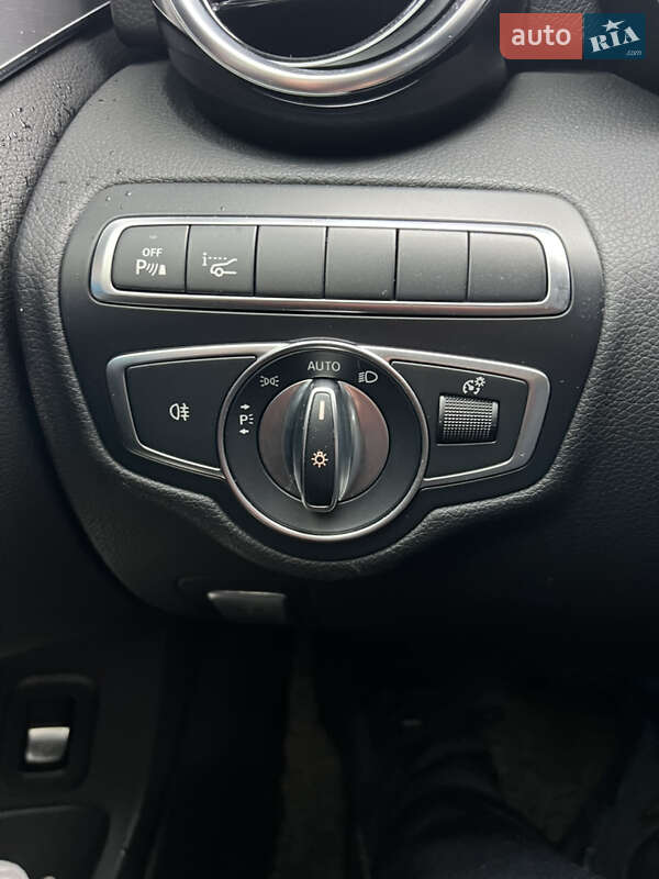 Седан Mercedes-Benz C-Class 2017 в Ізяславі