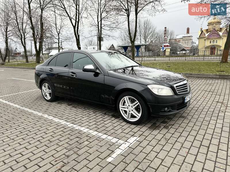 Седан Mercedes-Benz C-Class 2008 в Коломиї