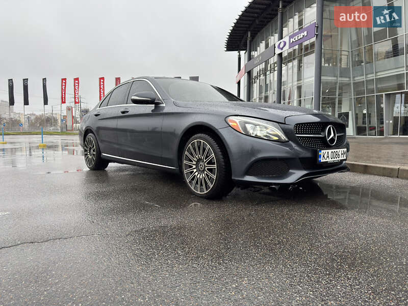 Седан Mercedes-Benz C-Class 2014 в Киеве