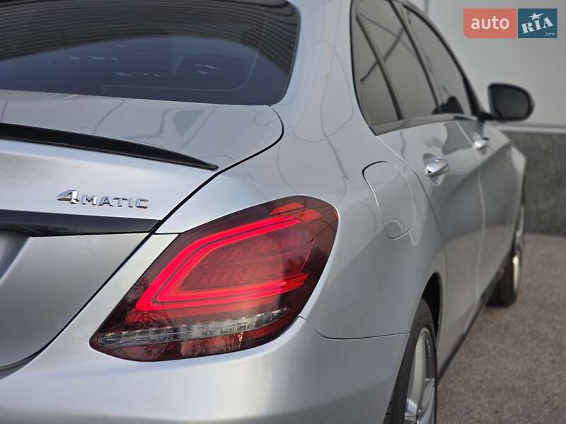 Седан Mercedes-Benz C-Class 2014 в Харькове