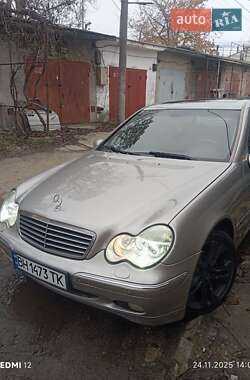 Седан Mercedes-Benz C-Class 2004 в Одессе