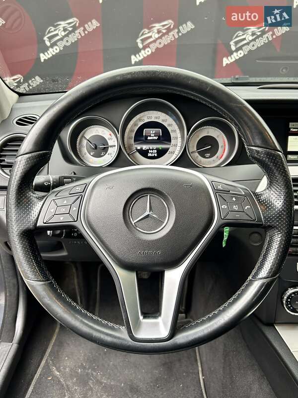 Універсал Mercedes-Benz C-Class 2012 в Сумах