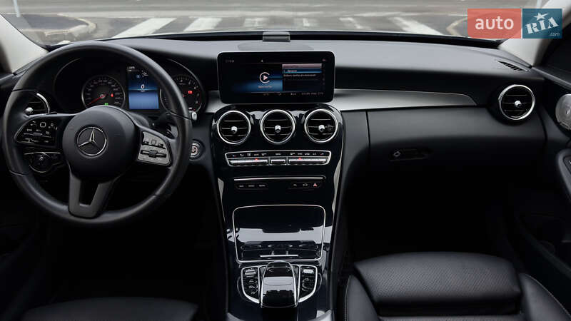 Седан Mercedes-Benz C-Class 2018 в Киеве фото 10 Седан Mercedes-Benz C-Class 2018 в Киеве