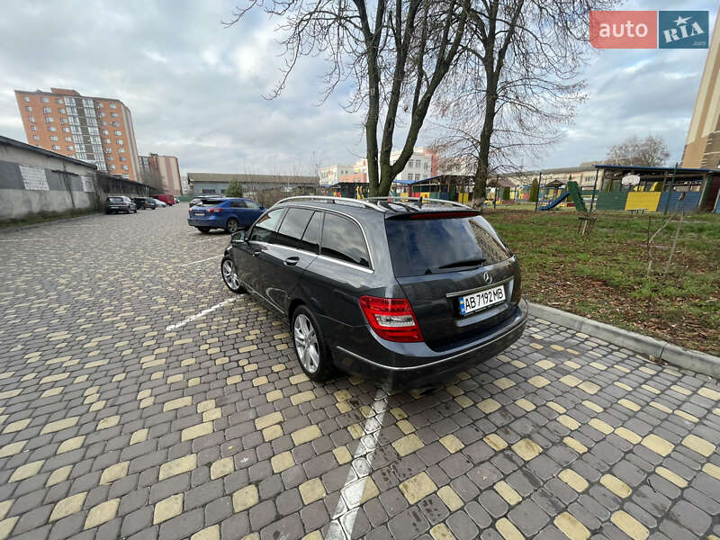 Універсал Mercedes-Benz C-Class 2012 в Вінниці
