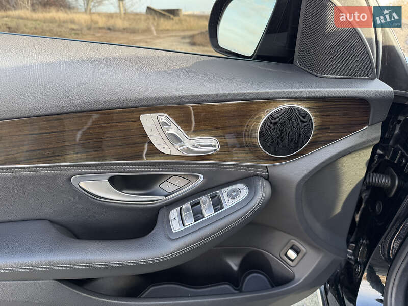 Седан Mercedes-Benz C-Class 2015 в Харкові