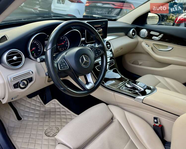 Седан Mercedes-Benz C-Class 2015 в Києві