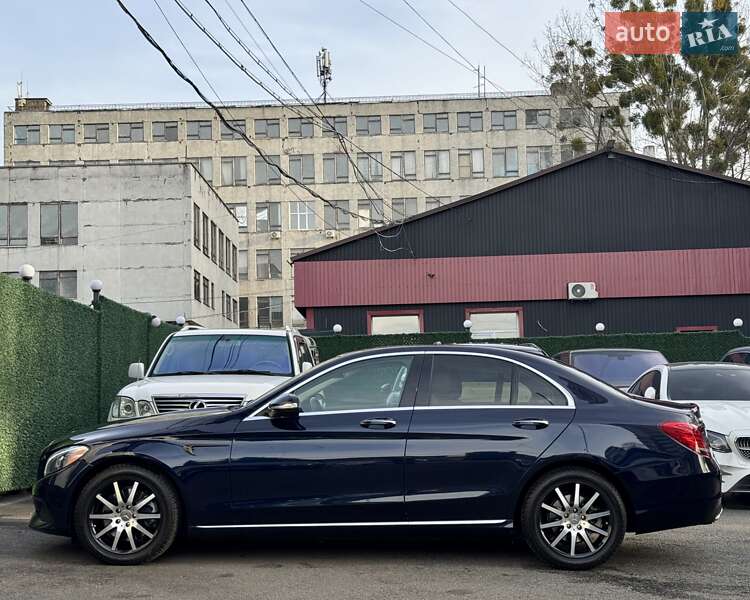 Седан Mercedes-Benz C-Class 2015 в Києві