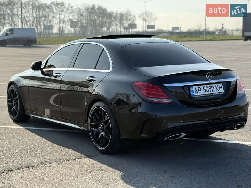 Седан Mercedes-Benz C-Class 2015 в Днепре