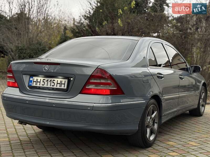 Седан Mercedes-Benz C-Class 2005 в Одесі