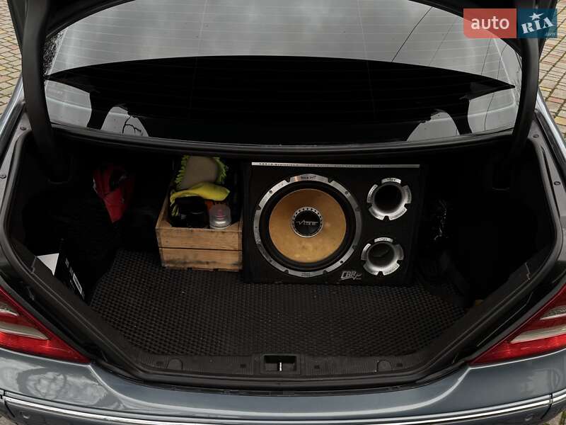 Седан Mercedes-Benz C-Class 2005 в Одесі