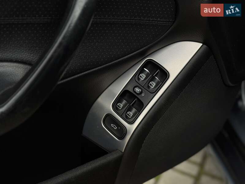 Седан Mercedes-Benz C-Class 2005 в Одесі