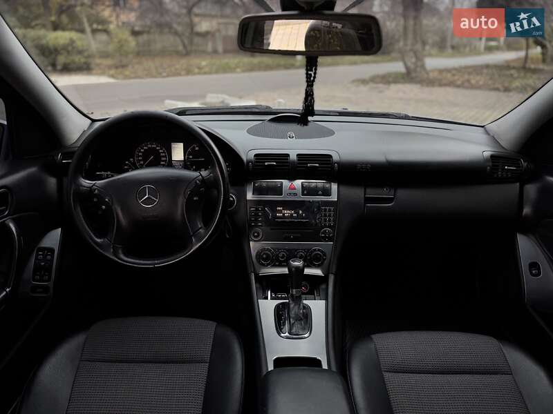 Седан Mercedes-Benz C-Class 2005 в Одесі