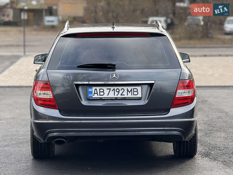 Універсал Mercedes-Benz C-Class 2012 в Вінниці