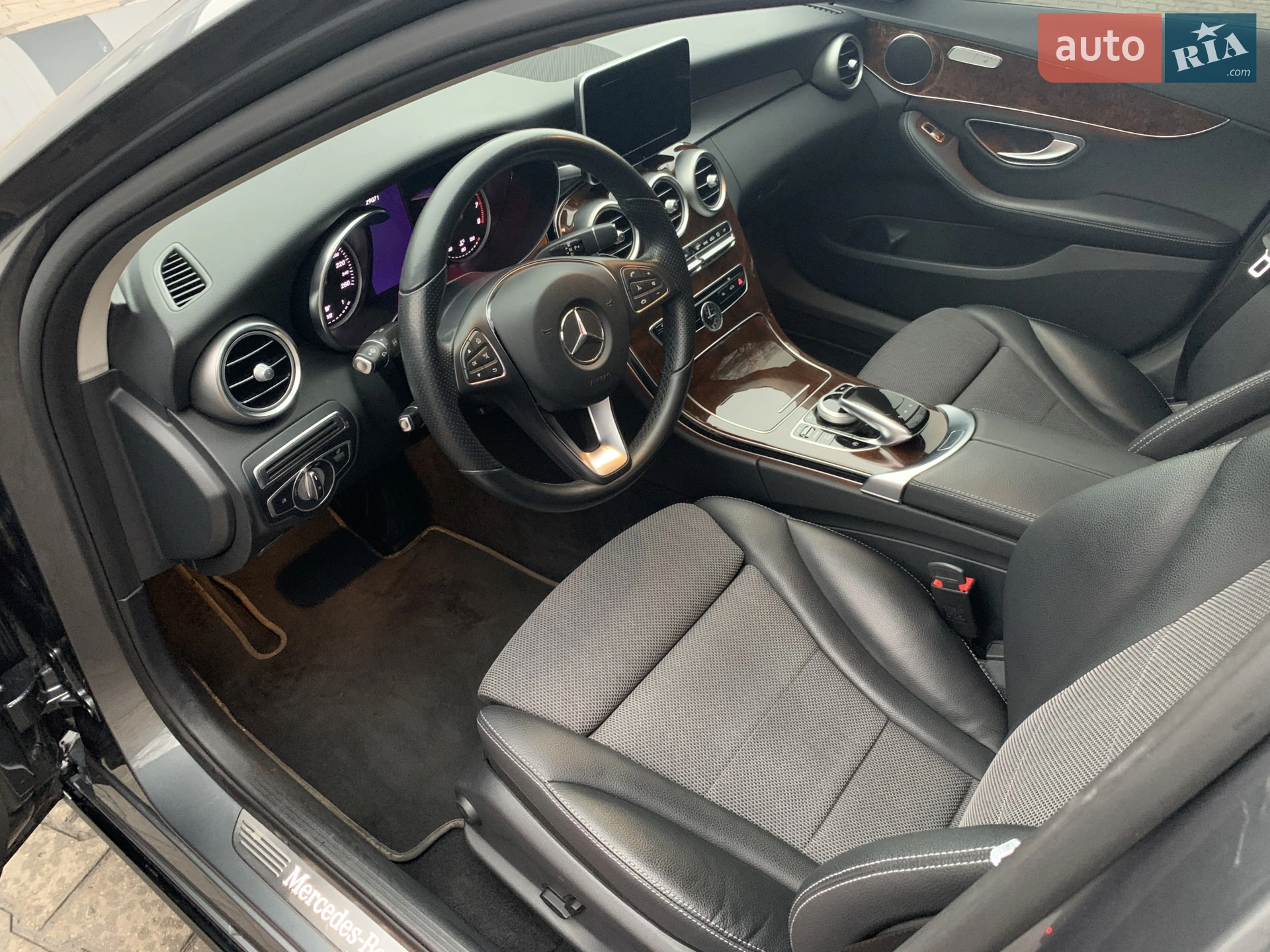 2017 Mercedes-Benz C-klasse - мініатюра 4