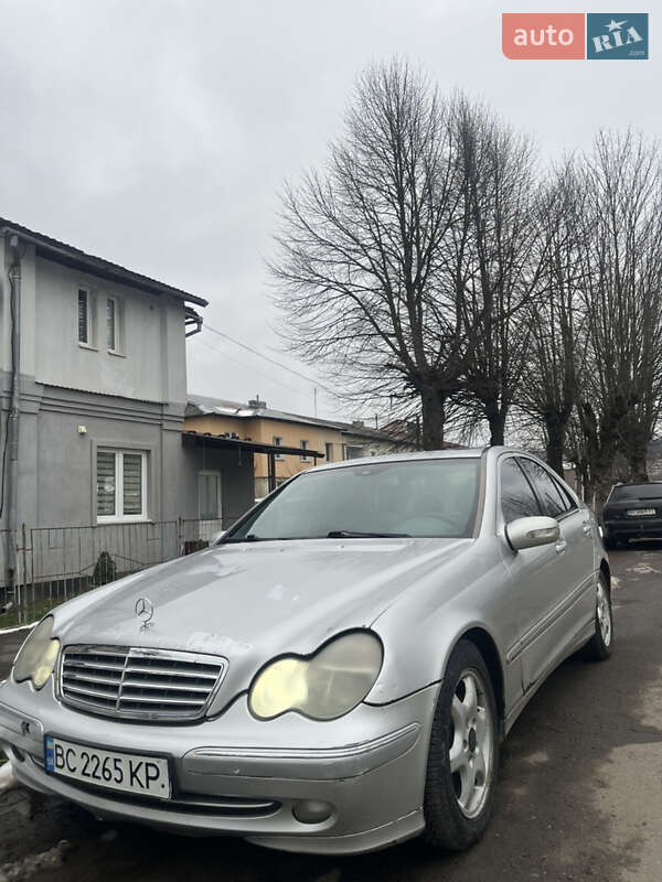 Седан Mercedes-Benz C-Class 2000 в Дрогобичі