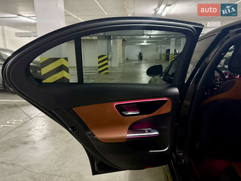 Седан Mercedes-Benz C-Class 2023 в Дніпрі фото 12 Седан Mercedes-Benz C-Class 2023 в Дніпрі