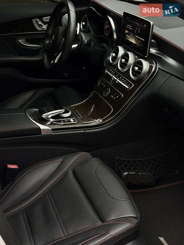 Седан Mercedes-Benz C-Class 2018 в Киеве