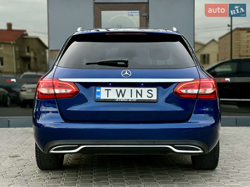 Універсал Mercedes-Benz C-Class 2015 в Одесі