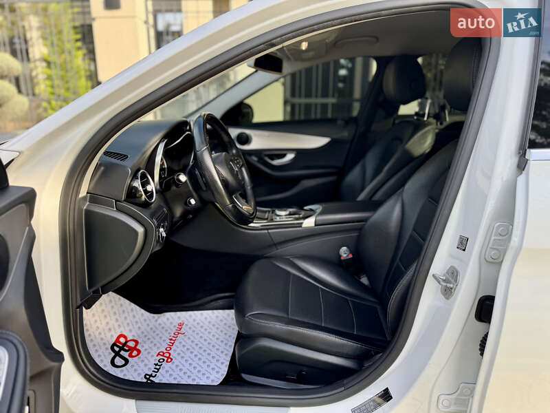 Седан Mercedes-Benz C-Class 2015 в Одессе