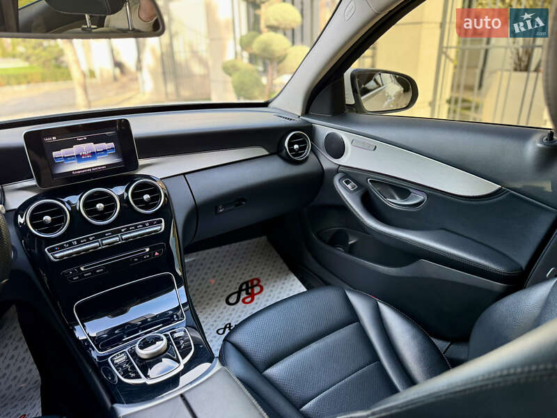 Седан Mercedes-Benz C-Class 2015 в Одессе