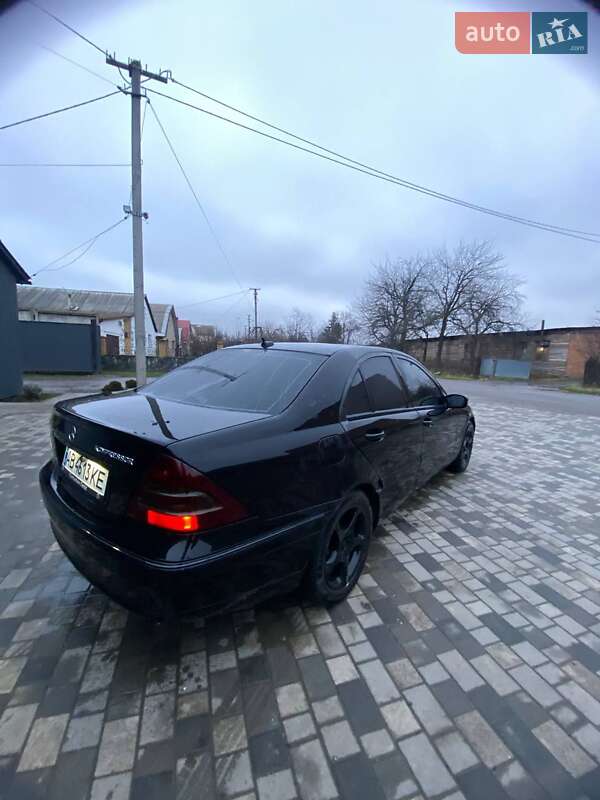 Седан Mercedes-Benz C-Class 2002 в Летичеве