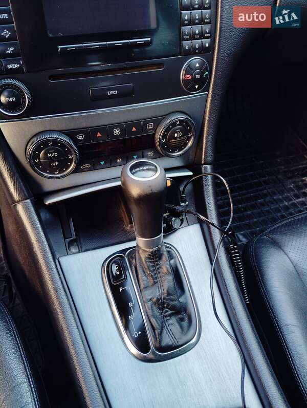 Универсал Mercedes-Benz C-Class 2004 в Дрогобыче