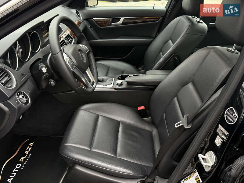 Седан Mercedes-Benz C-Class 2014 в Одессе