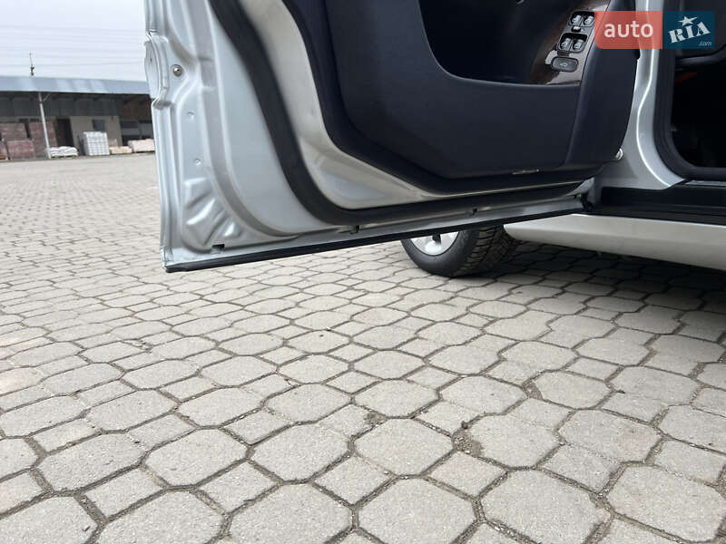 Седан Mercedes-Benz C-Class 2005 в Надвірній