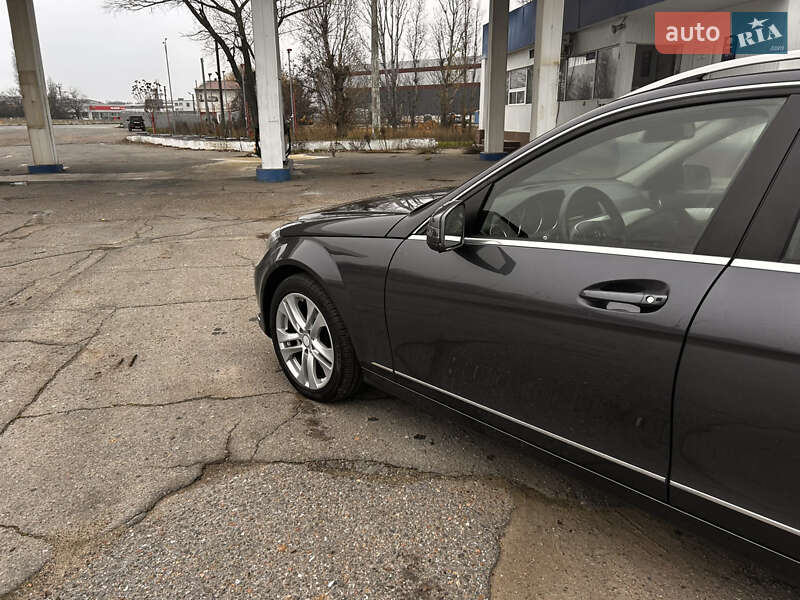 Универсал Mercedes-Benz C-Class 2013 в Одессе