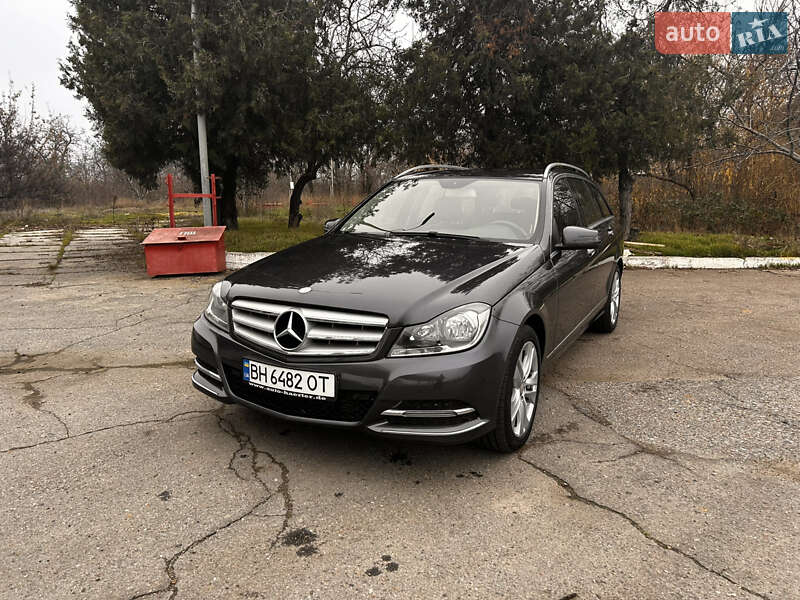 Mercedes-Benz C-Class 2013