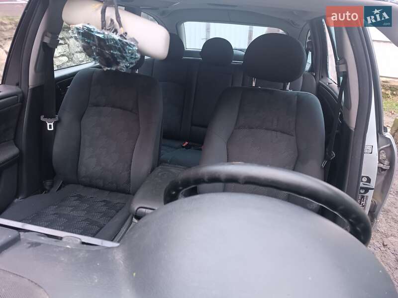Универсал Mercedes-Benz C-Class 2002 в Томашполе