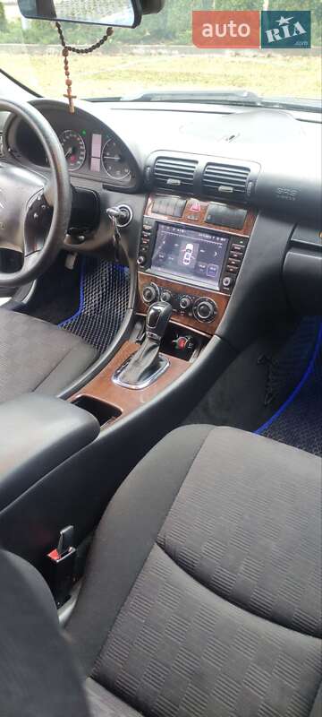 Седан Mercedes-Benz C-Class 2004 в Харькове фото 17 Седан Mercedes-Benz C-Class 2004 в Харькове
