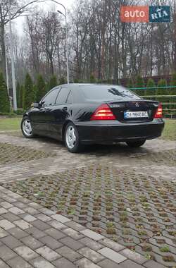 Седан Mercedes-Benz C-Class 2004 в Харькове